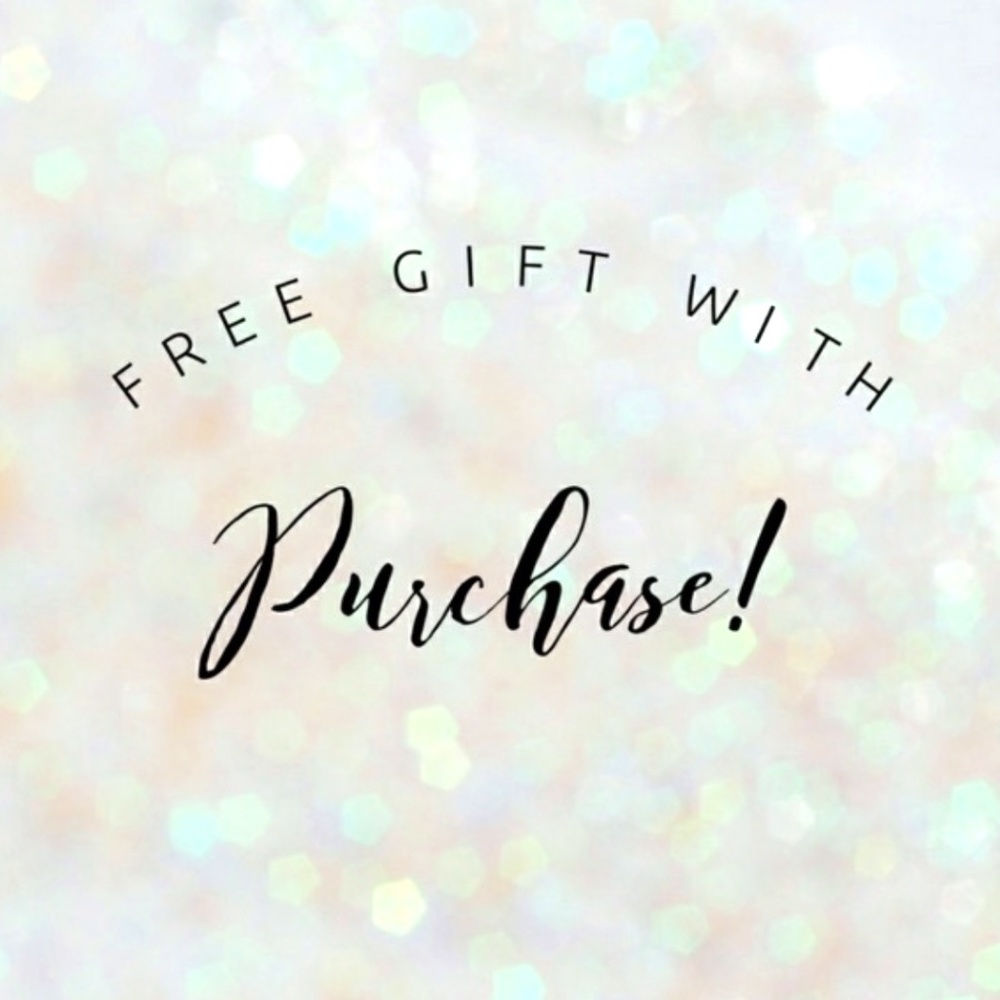 FREE Gift/Sample with any purchase 👉🏼